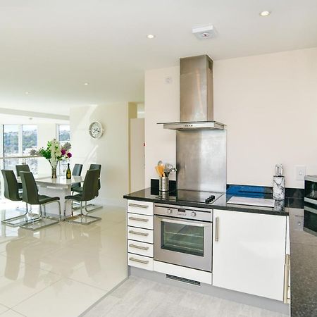 Just Stay Wales - Meridian Quay Penthouses Swansea Buitenkant foto